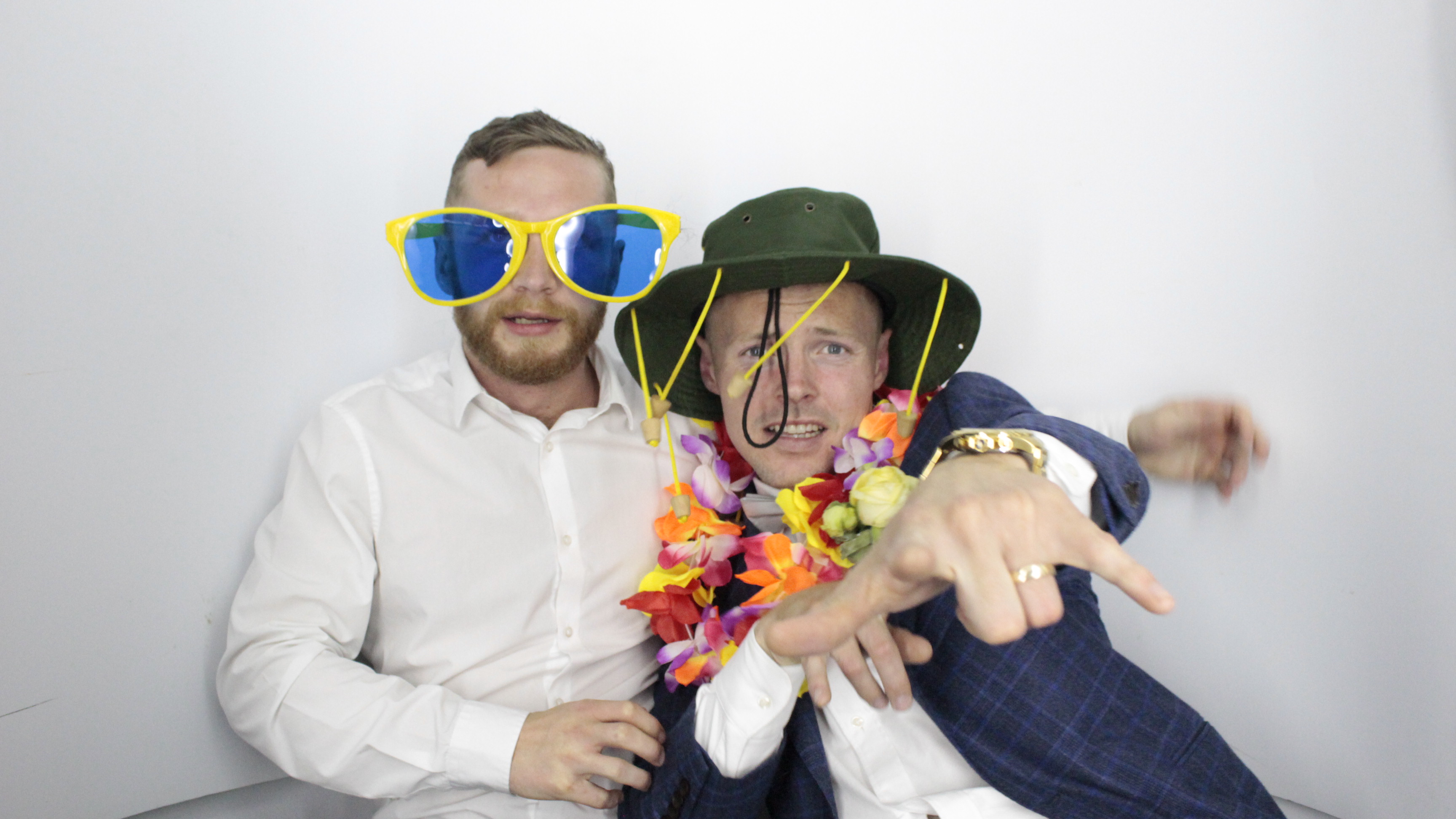 Jade and Duncan's Wedding | View more photos from the event at gallery.myphotoboothexperience.co.uk/u/MyPhotoBoothExperienceLtd/Jade-and-Duncans-Wedding